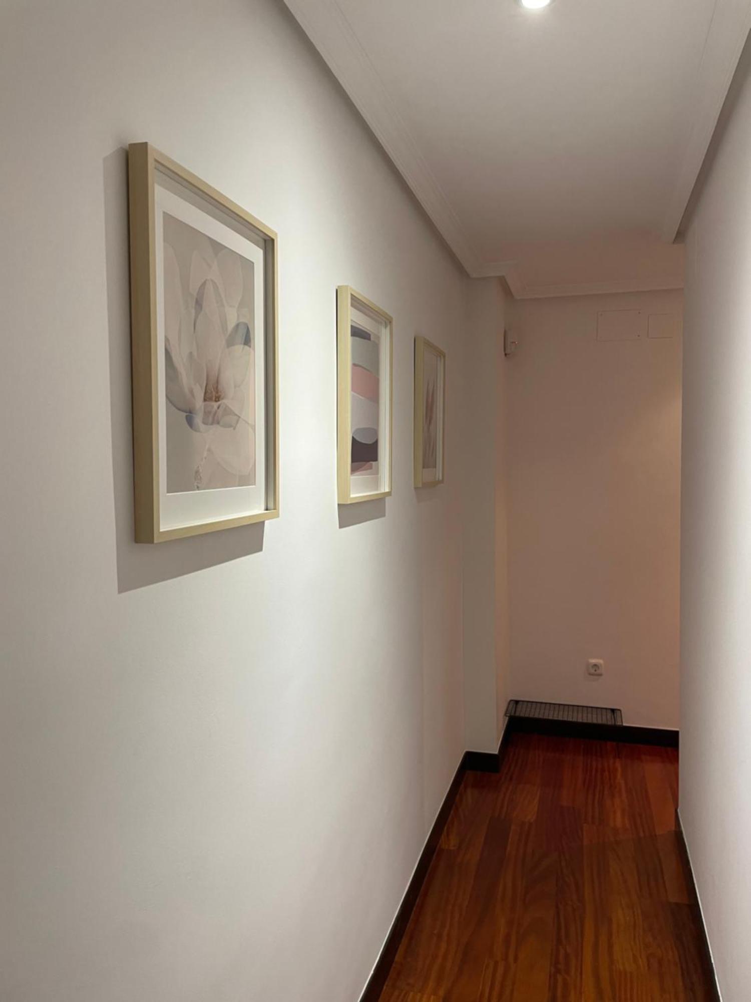 Atuaire Home Vivienda B Luminosa Parking Incluido En Plena Calle Comercial Burgos Exterior foto